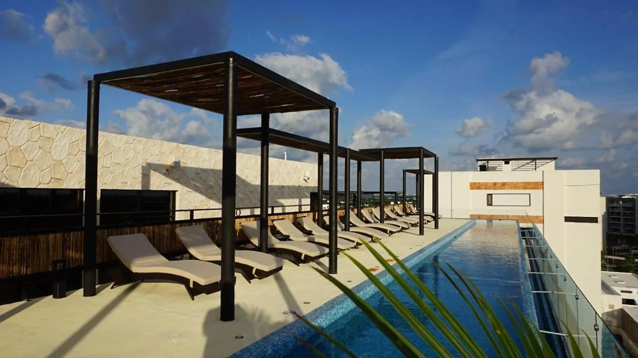 Mar Azul Ummbal Luxury Condos Cancún